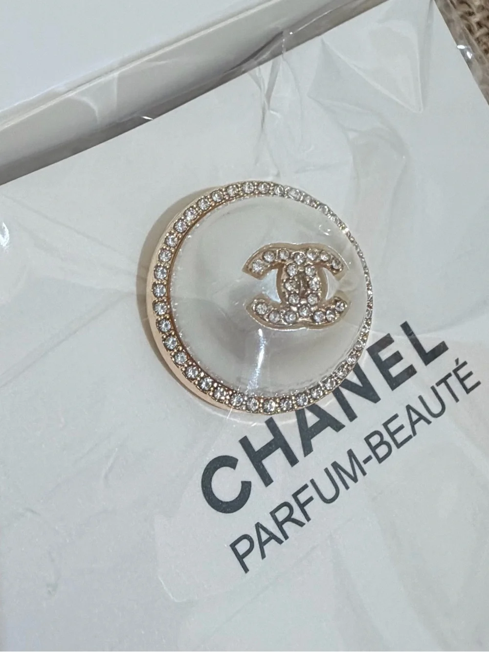 CHANEL VIP GIFT White Pearl-Look Button Pin with Gold and Crystal Accents